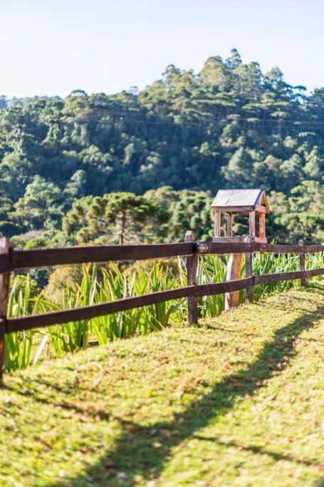 Chales Fazenda Cantinho Do Selado มงชิแวร์จิ ภายนอก รูปภาพ